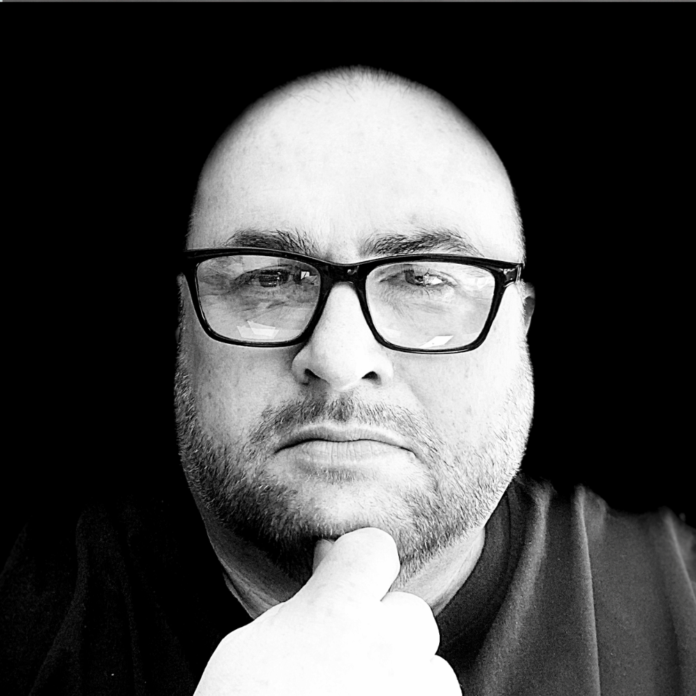 Simon Hodgkins headshot